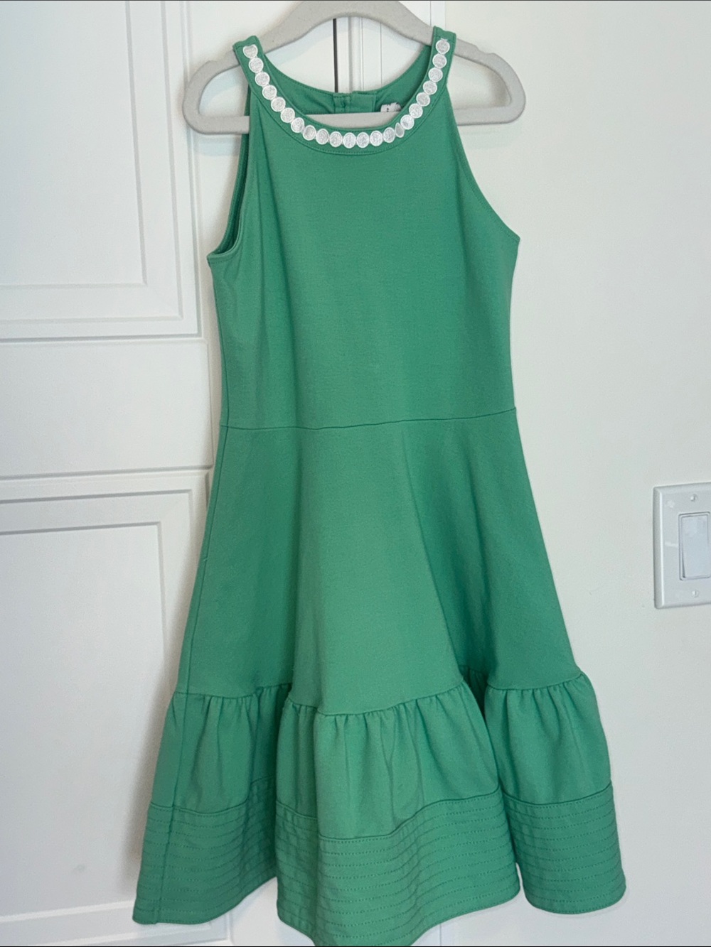 Janie and Jack Green Sleeveless A-Line Dress with White Scalloped Neck